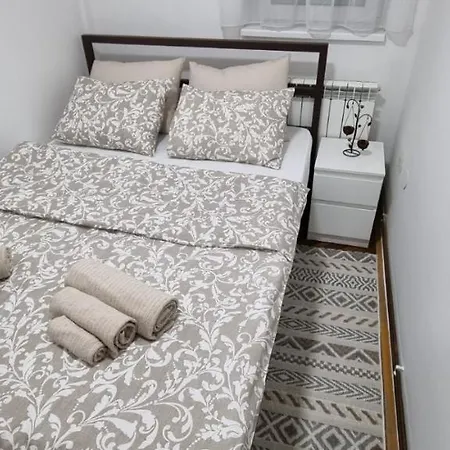 Stan Na Dan Sisters Apartment Belgrade