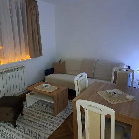 Apartment Stan Na Dan Sisters Belgrade