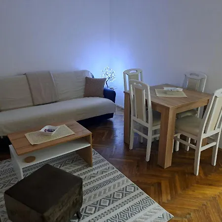 Apartment Stan Na Dan Sisters *