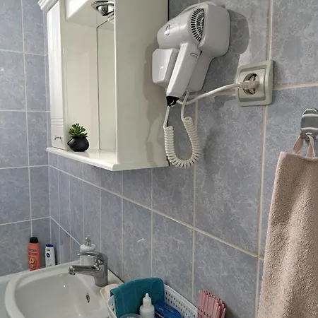 Apartment Stan Na Dan Sisters Belgrade