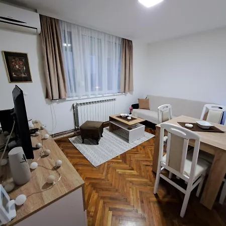Apartment Stan Na Dan Sisters *