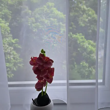Stan Na Dan Sisters Apartment